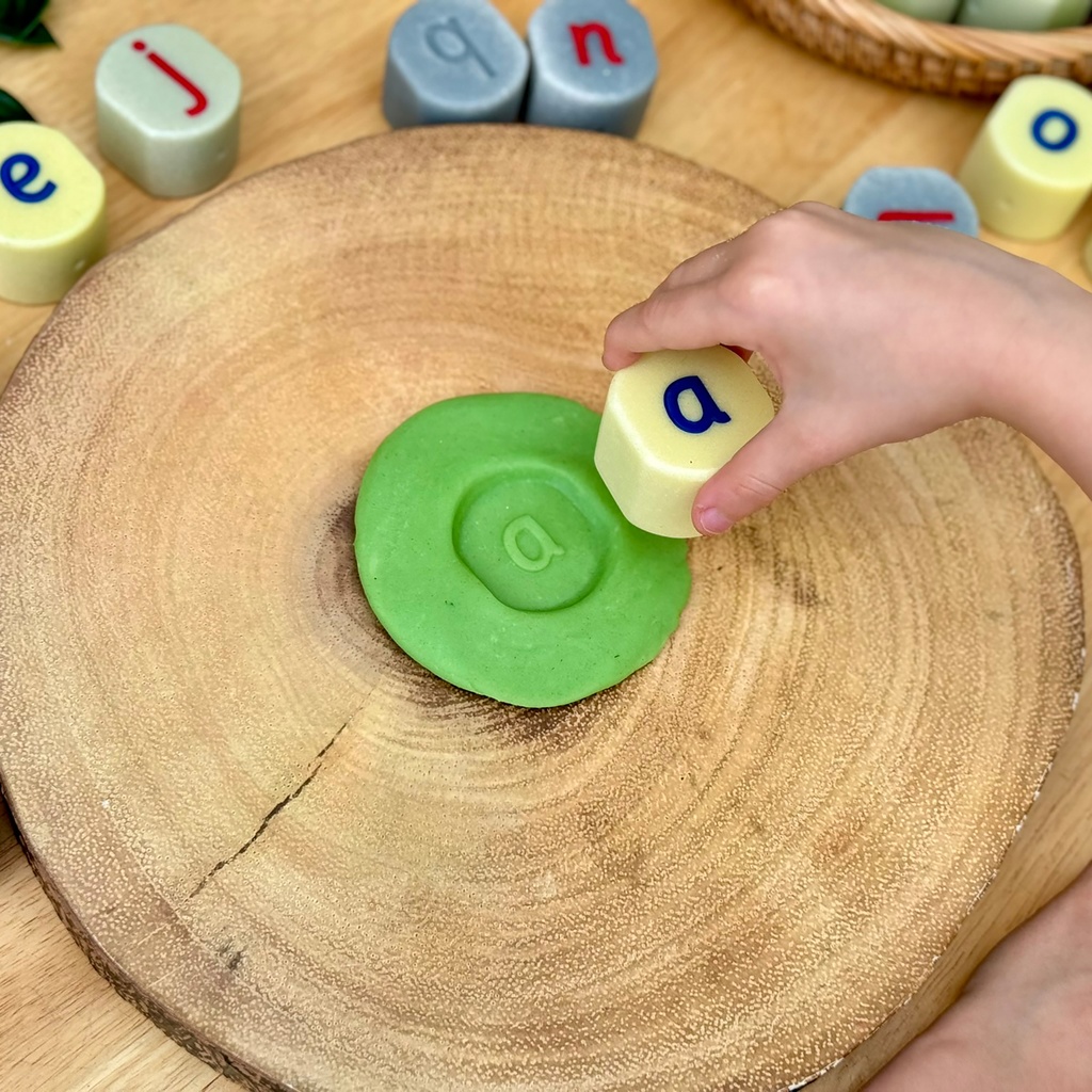 Lowercase Alphabet Stamping Stones_5